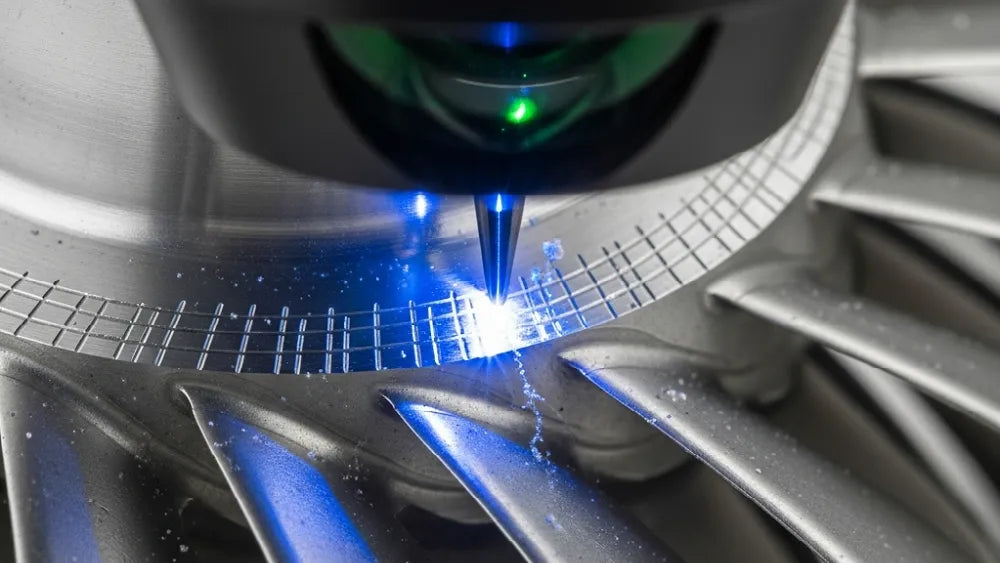 ARK CNC İstanbul güvencesiyle hassas metal parça siparişi, CNC lazer işleme süreçleri ve doğru fason tedarikçi seçimi için teknik rehber.